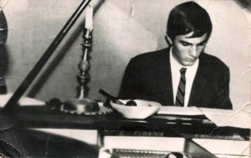 1965- Francois Breant au piano premier groupe 